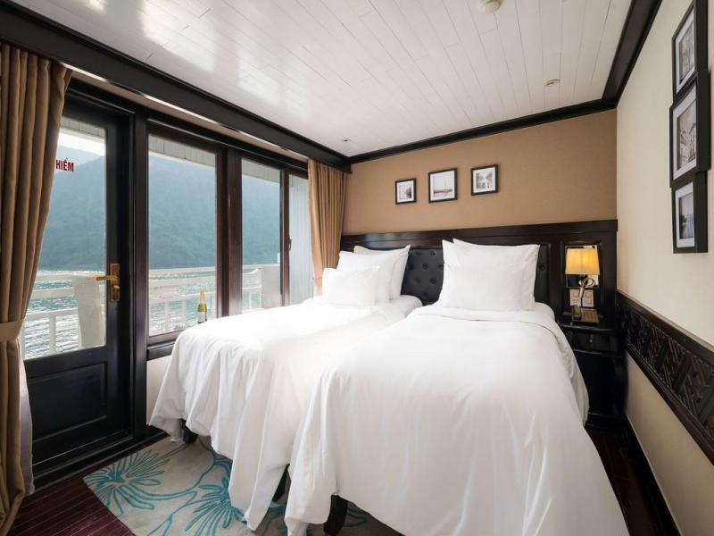 Paradise Elegance Cruise Paradise Elegance Cruise